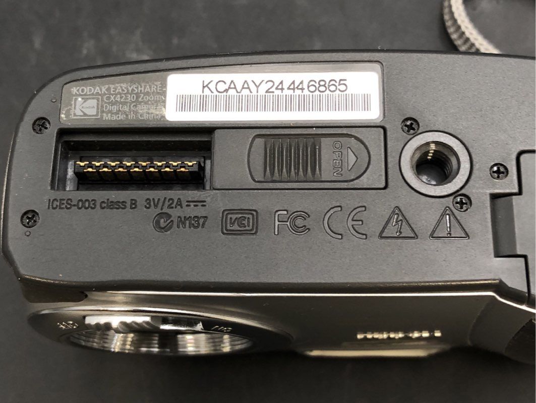 Kodak EasyShare CX4230 2.0 MP Digital Point & Shoot Camera