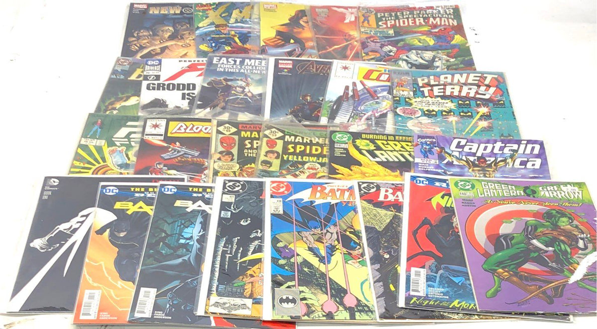 Comic Book Lot Marvel DC Valiant 1970s-2010s Mixed Superhero Approximately 23