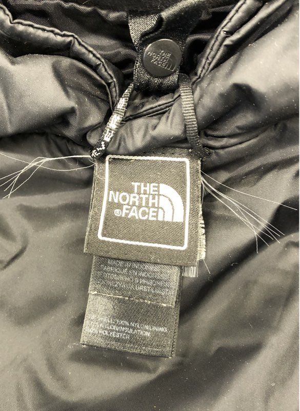 The North Face Women's HyVent Insulated Hooded Ski Jacket White Black Sz M