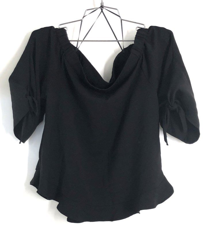 Olivia Grey Women's Black Off-the-Shoulder Puff Sleeve Tie Cuff Blouse Sz XS