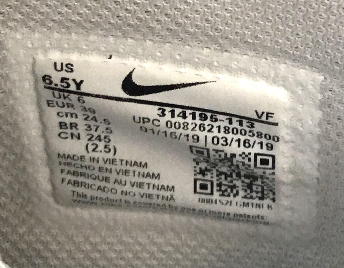 Nike Boys Air Force 1 Mid GS White Athletic Shoes - Size 6.5