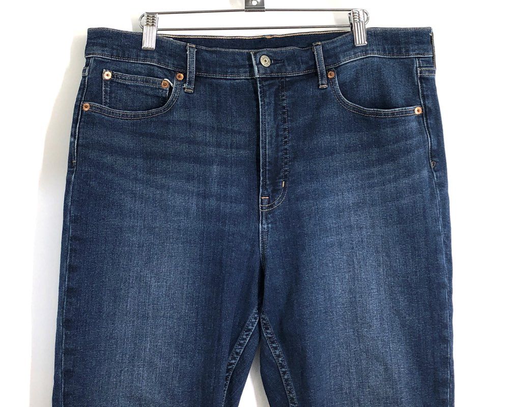 GAP Women's Blue Vintage Slim High Rise Frayed Hem Raw Edge Jeans Sz 33 16R