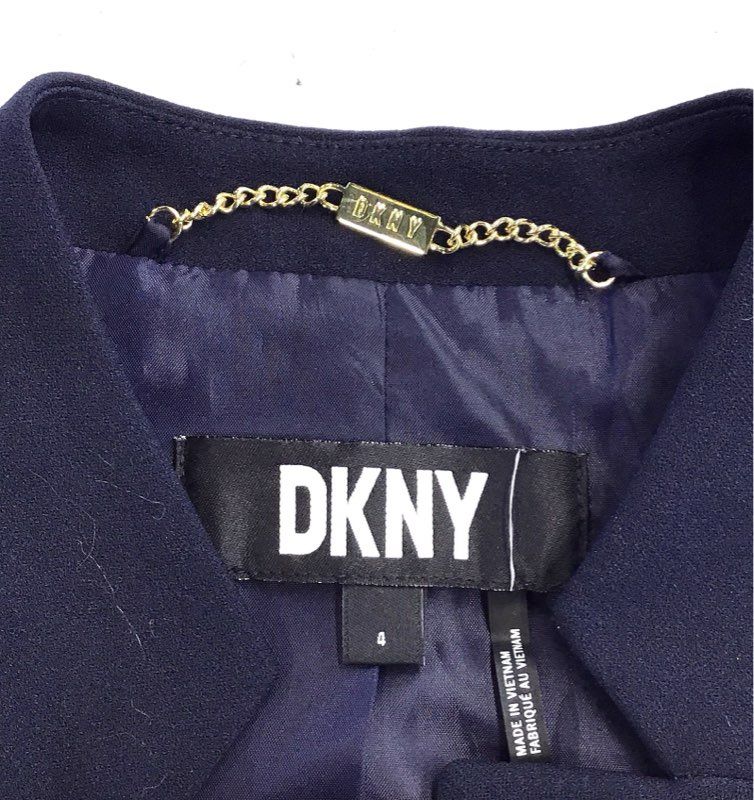NWT DKNY Women's Navy Vest - Size 4