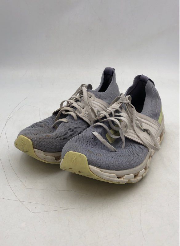 On Cloud Women&#39;s Gray Low-Top Lace-Up Athletic Shoes - Size 9