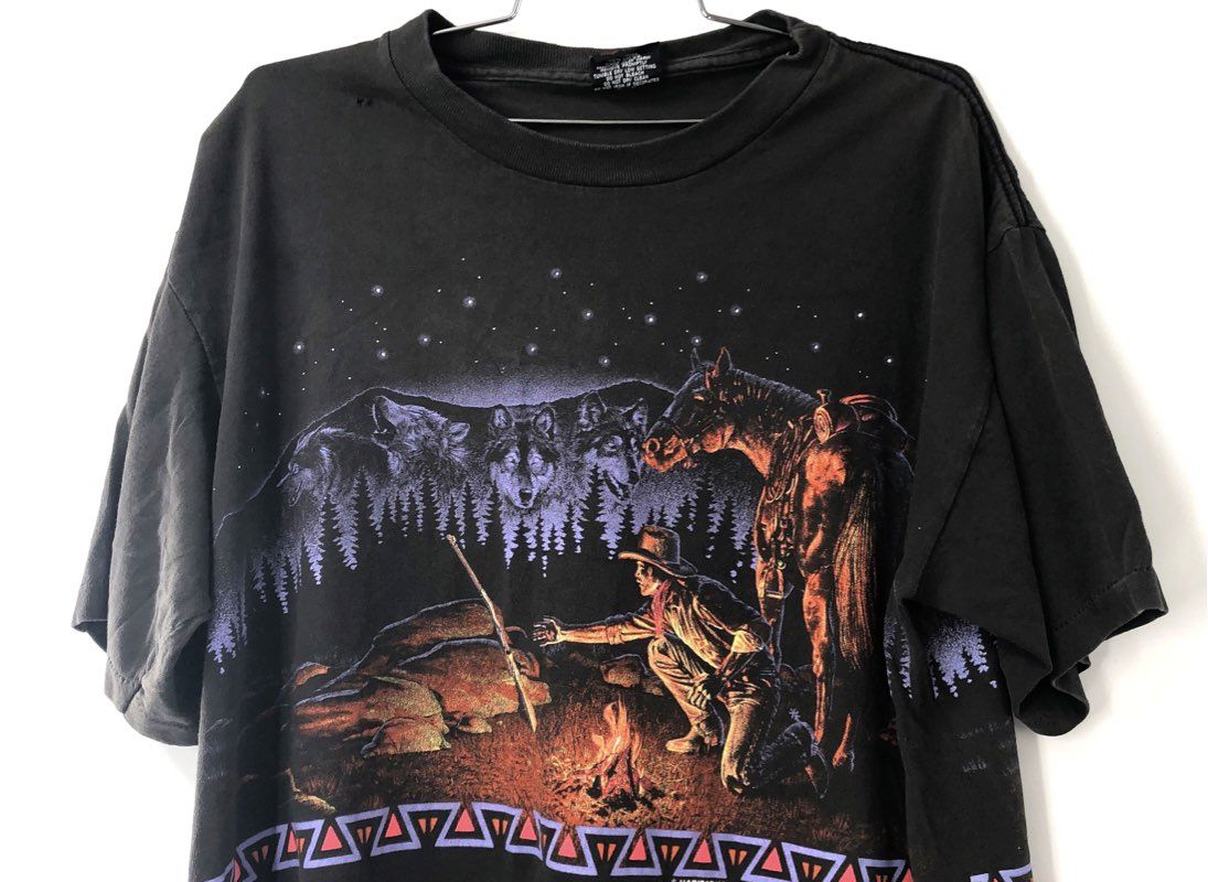 Vintage 1992 Habitat Cowboy Wolf Campfire T-Shirt Single Stitch Made in USA Sz L
