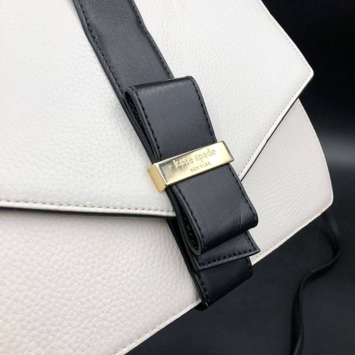 Authentic Kate Spade Women&#39;s White Luxury Leather Crossbody Bag - COA Included