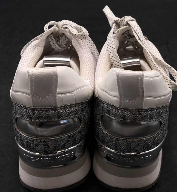 Michael Kors Allie Stride White Silver MK Logo Lifestyle Sneakers Size 8.5
