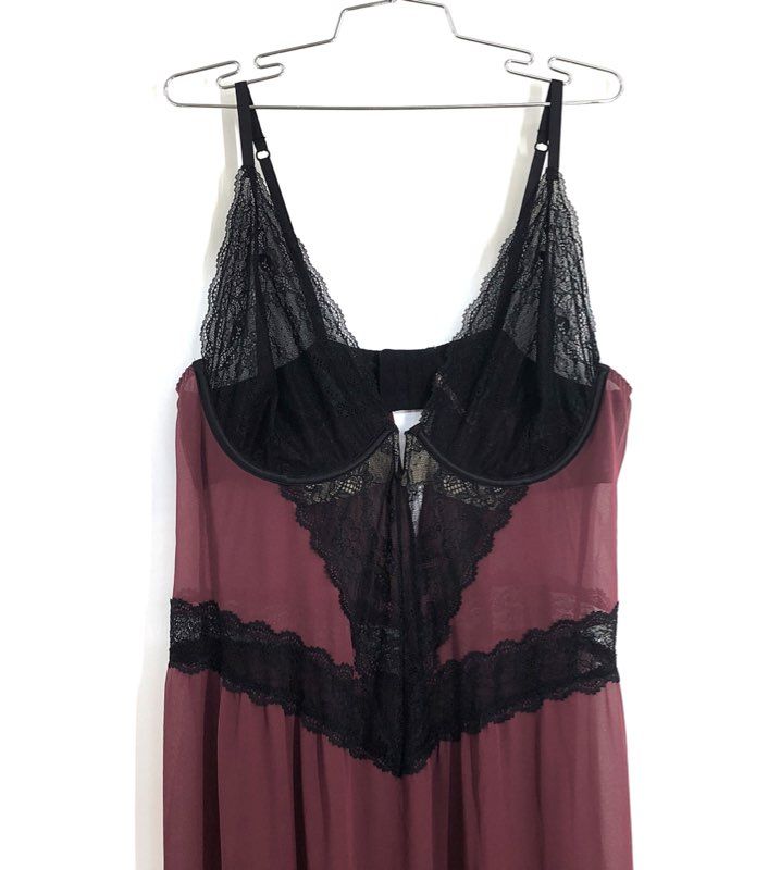 Sophie Theallet for Cacique Women's Lingerie Slip Red Lace Pleated Sz 18/20 NWT
