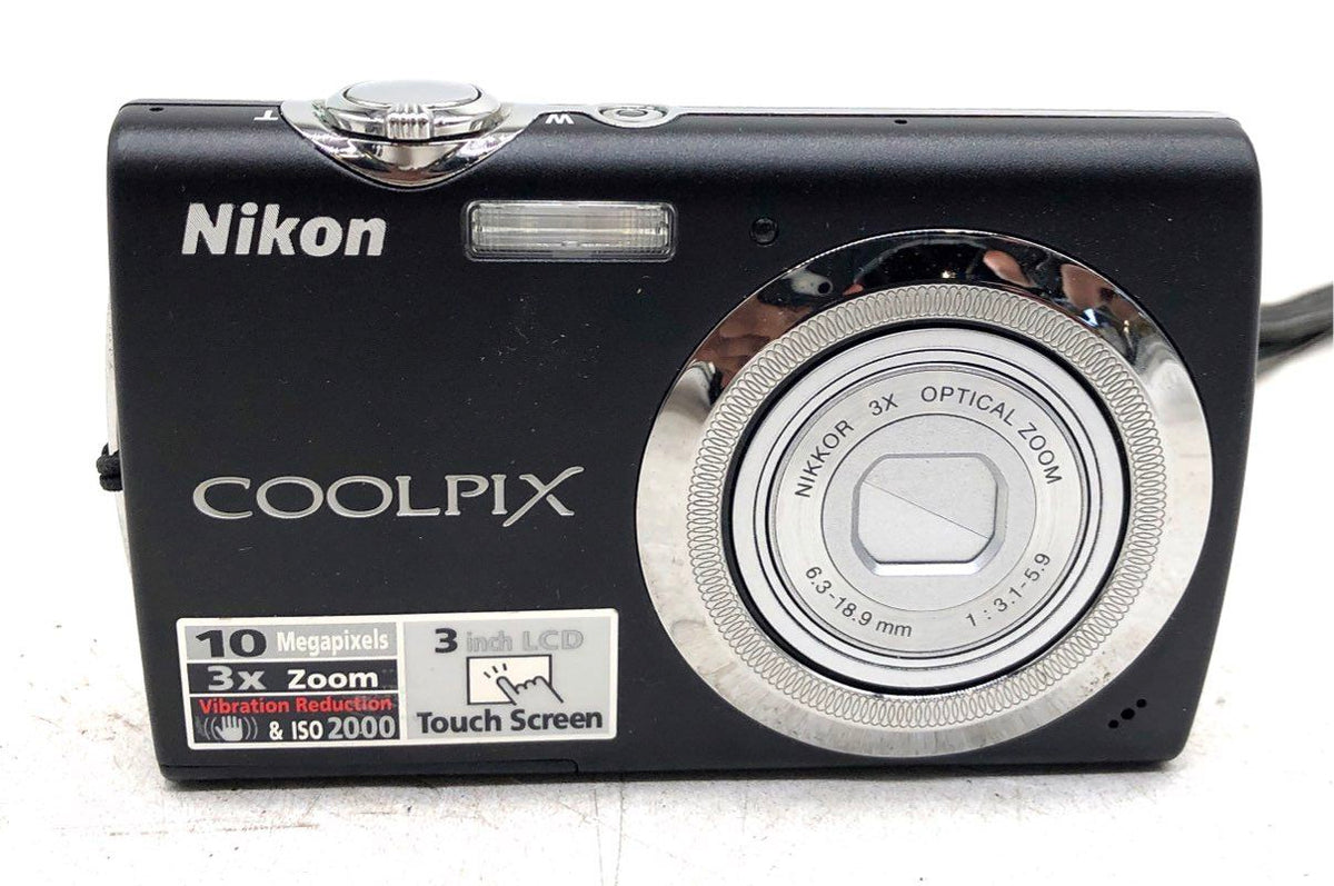 Nikon Coolpix S230 Digital Compact Camera With Cables
