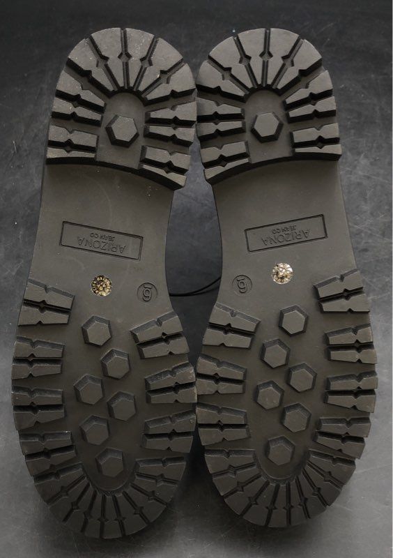 Arizona Jean Co. Platform Lug Sole Chelsea Boots Black Women's NWT Size 6