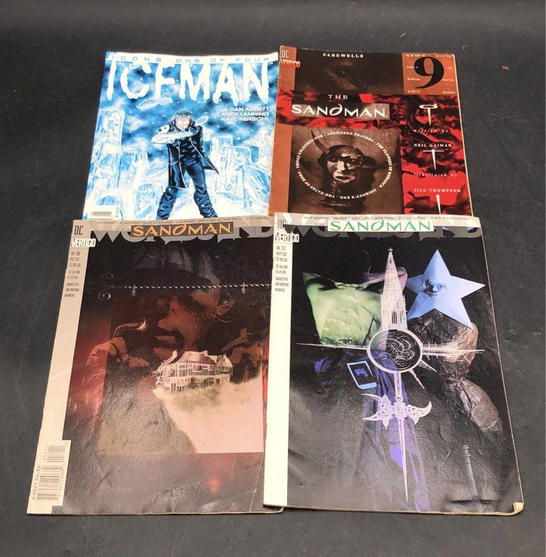 Comic Book Lot Marvel DC Vertigo Topps 1980s-Modern Superhero Approximately 25