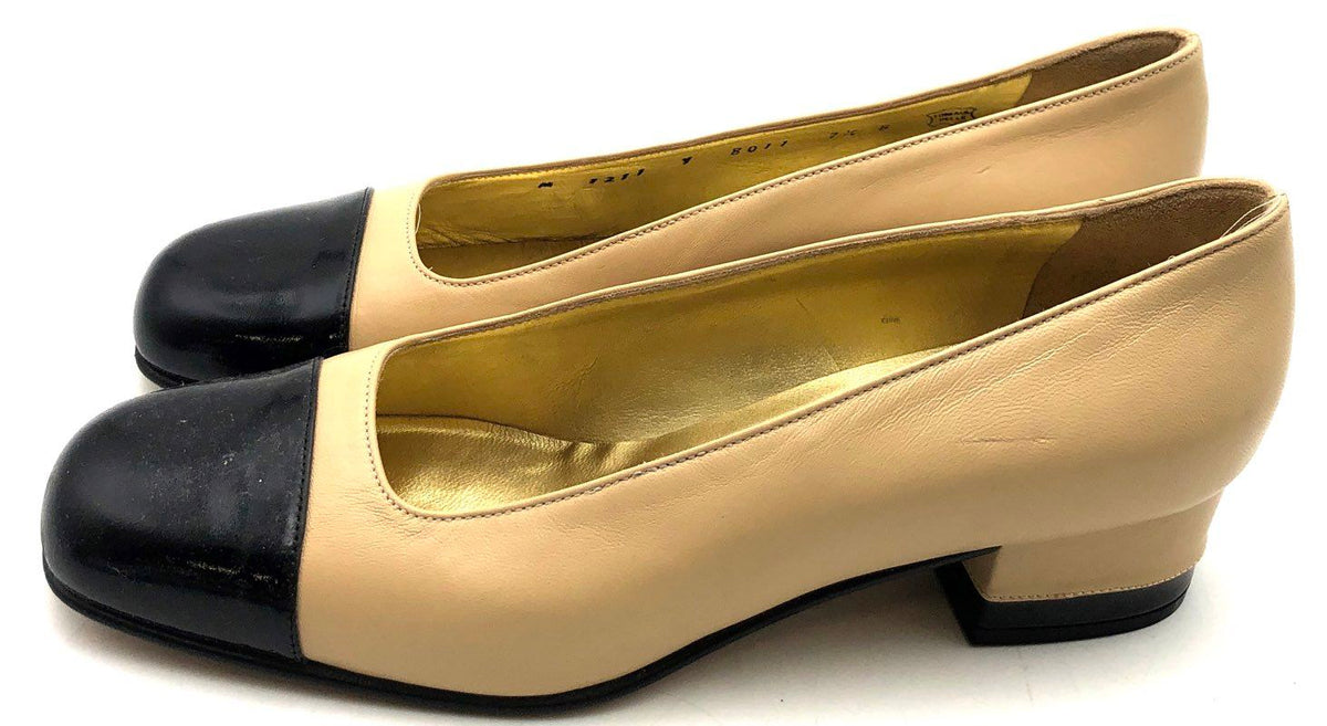 Bruno Magli Beige Black Cap Toe Low Block Heel Leather Pumps Size 7.5 B