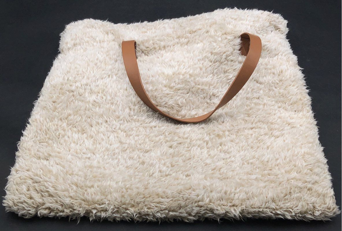 Simply Southern Cream Sherpa Faux Fur Blanket Tote Bag NWT Large