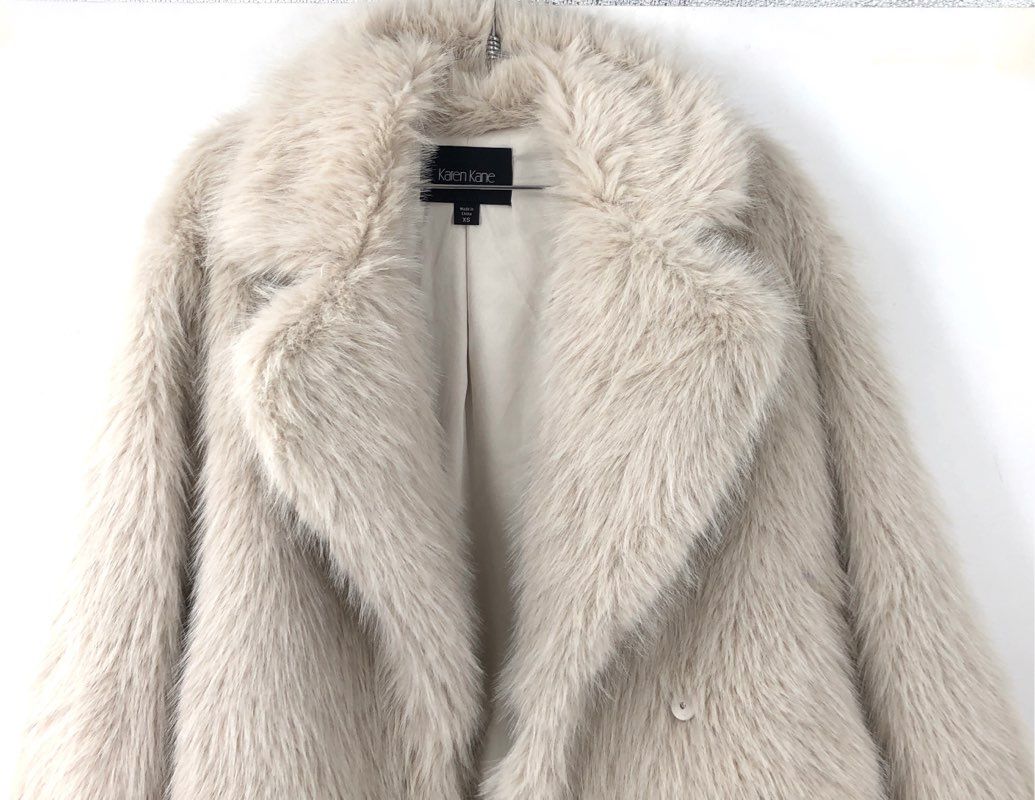 NWT Karen Kane Women's Ivory Faux Fur Crop Jacket - Size XS