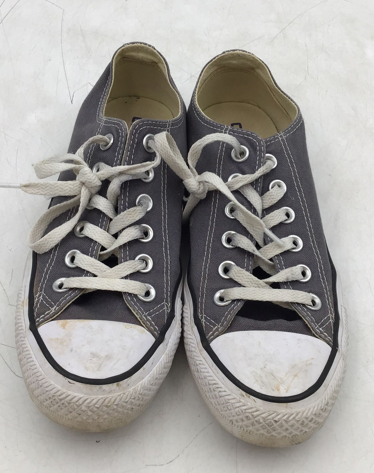 Converse Women&#39;s Chuck Taylor All Star 155574F Gray Athletic Shoes - Size 8