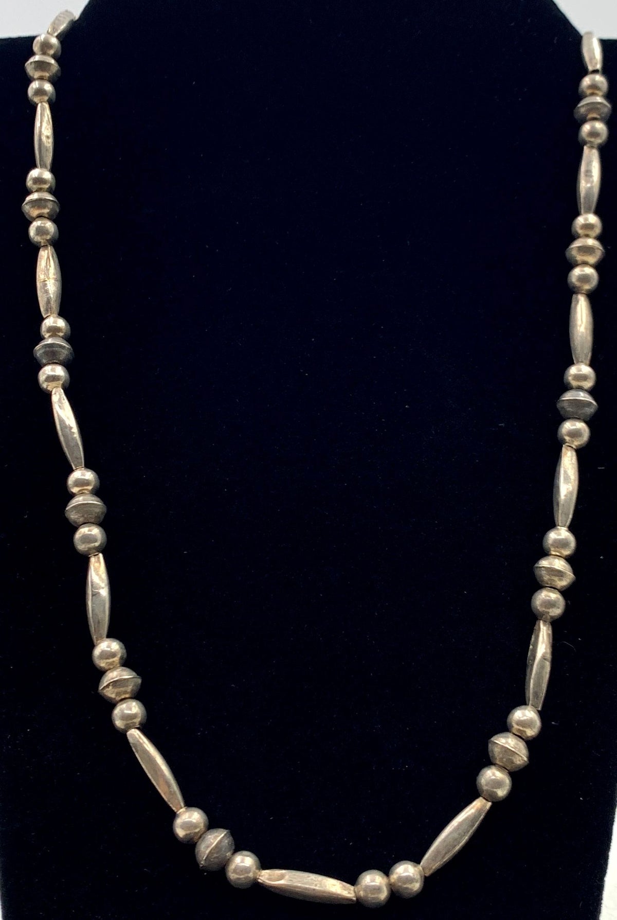 Striking Sterling (.925) Silver 26" Beaded Necklace 32.34g