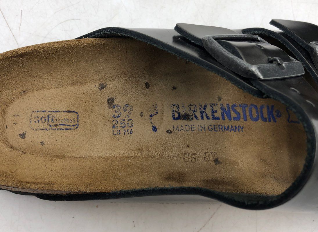 Birkenstock Women&#39;s Black Slide Sandals - Size 8