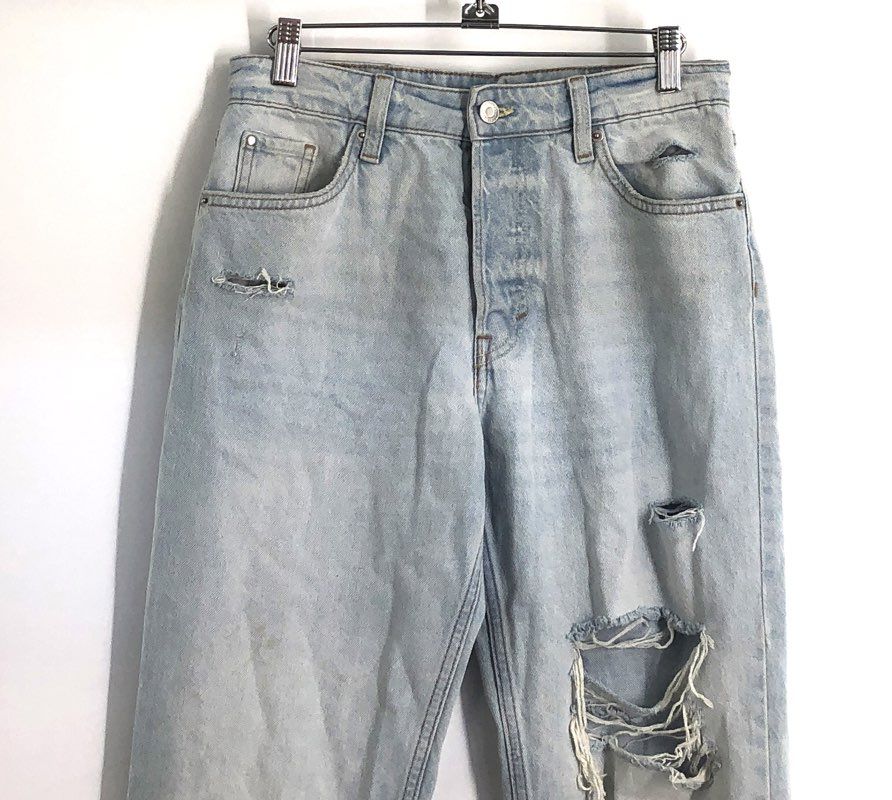 H&M &Denim Women's 90's Boyfriend Jeans Light Wash High Waist Distressed Sz 2