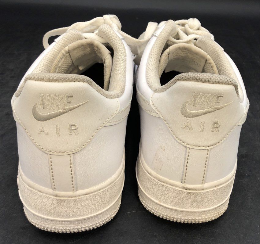 Nike Air Force 1 '07 Low Triple White Sneakers Men's Size 12 CW2288-111