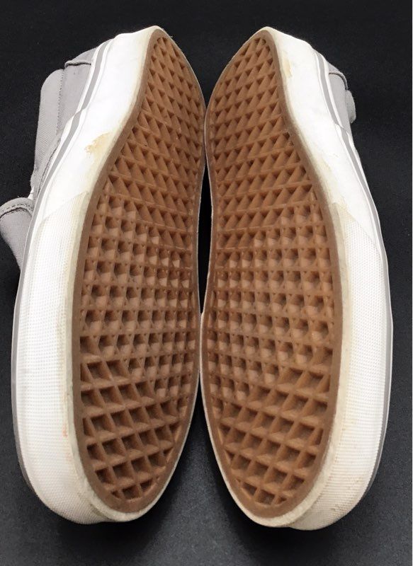 Vans Off The Wall Men&#39;s Beige Slip-On Casual Shoes - Size 6.5