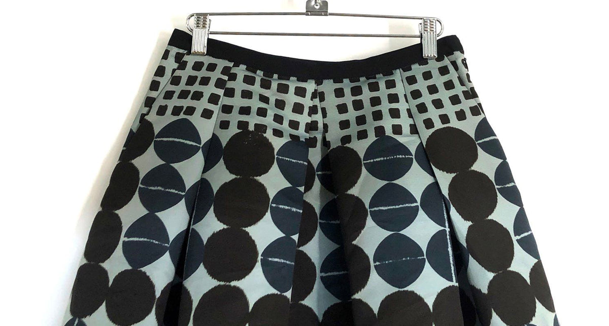 Beatrice .b Women's Geometric Pleated Skirt Sequin Trim Italy Sz 4