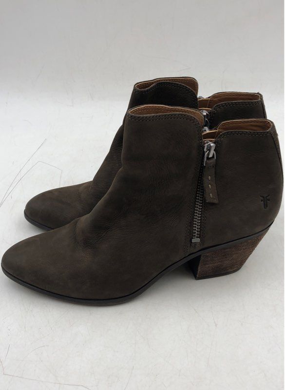 Frye Women&#39;s Judy 3470014-DBN Brown Ankle Booties - Size 8.5M