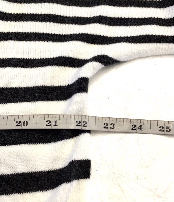 NWT French Connection Women's White Dark Gray Striped Sweater - Size S