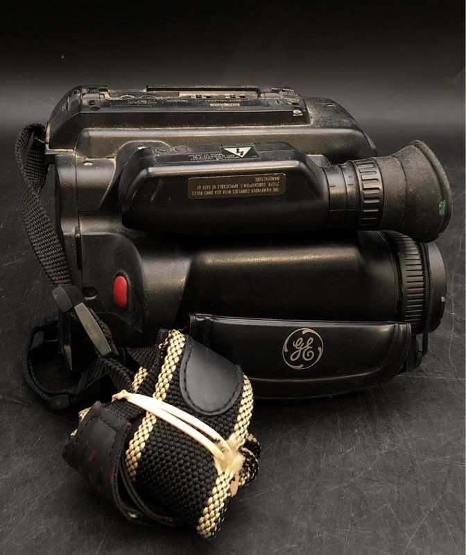 Panasonic, JVC GR-AX5 Compact VHS Videomovie Camera Lot