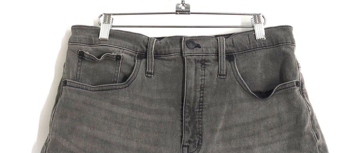 Madewell Women's Washed Gray High-Rise Denim Shorts Frayed Hem Cutoff Size 30