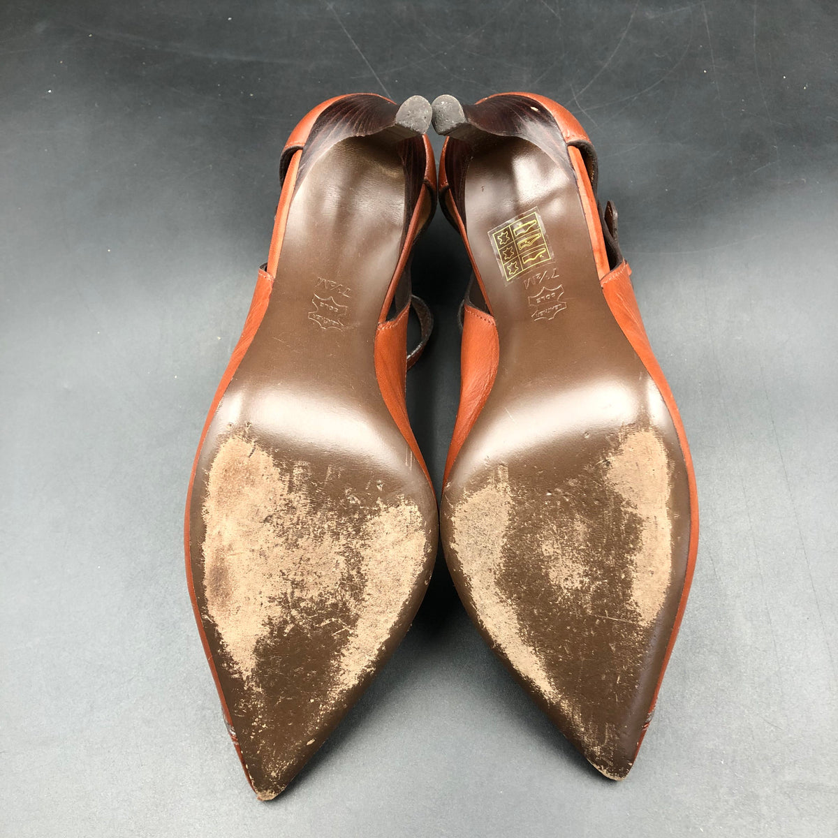 Tory Burch Cognac Brown Leather Double T Pointed Toe Heels Size 7.5 COA
