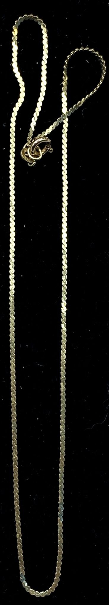 Fantastic 14K Gold Serpentine Necklace 2.9g