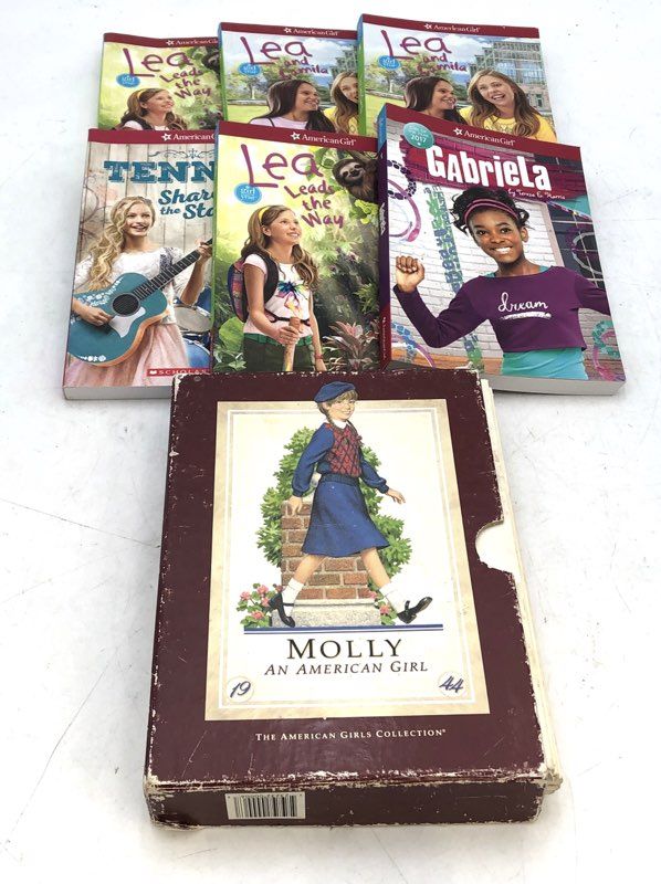 American Girl Book Lot 12 Paperback Molly 1-6 Box Set Lea Gabriela Tenney