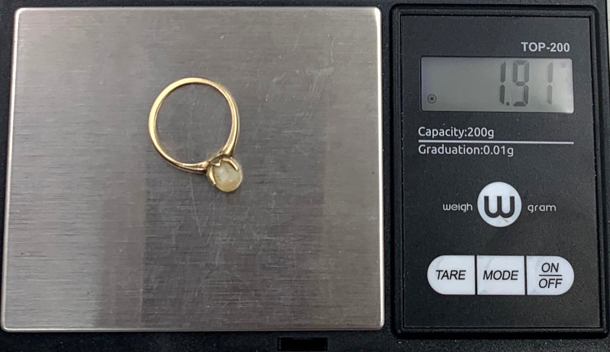 Fabulous 10K Yellow Gold Pearl Ring & Earrings Set 3.43g