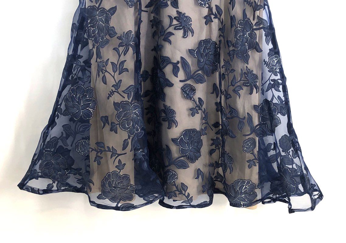 PromGirl Women's Navy Floral Embroidered Fit Flare Dress Size M NWT