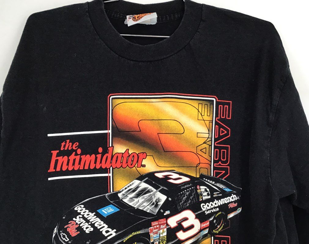 Winner&#39;s Circle Men&#39;s Black NASCAR Dale Earnhardt Sweatshirt - Size Large