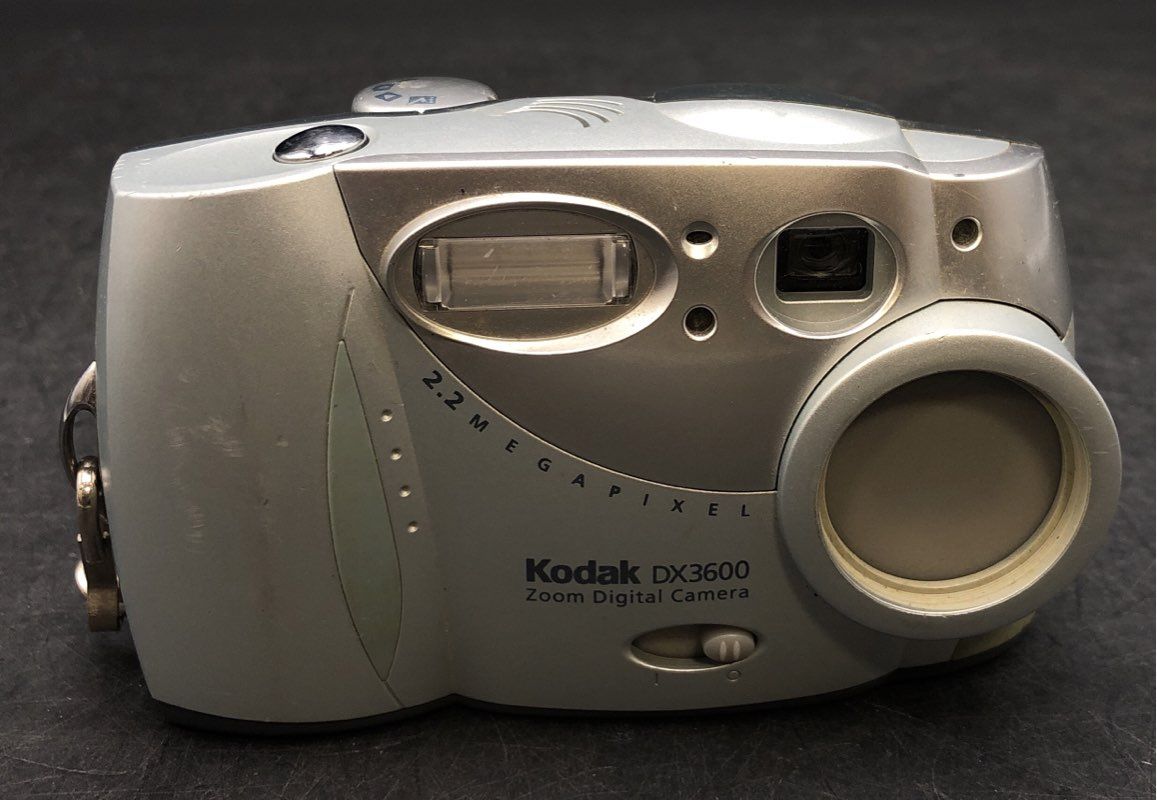 HP Canon Olympus Kodak DX3600 2X Optical Zoom 2.2 MP Digital Camera & More Lot