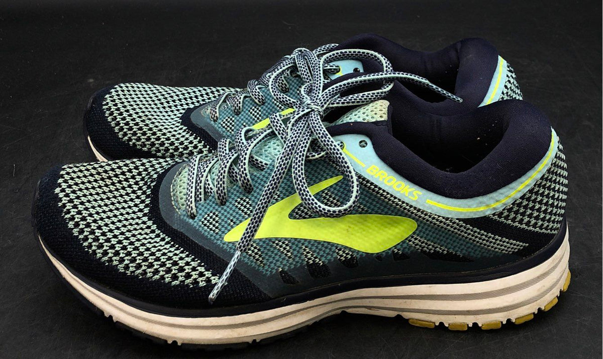 Brooks Women's Revel Green Athletic Shoes - Size 8.5