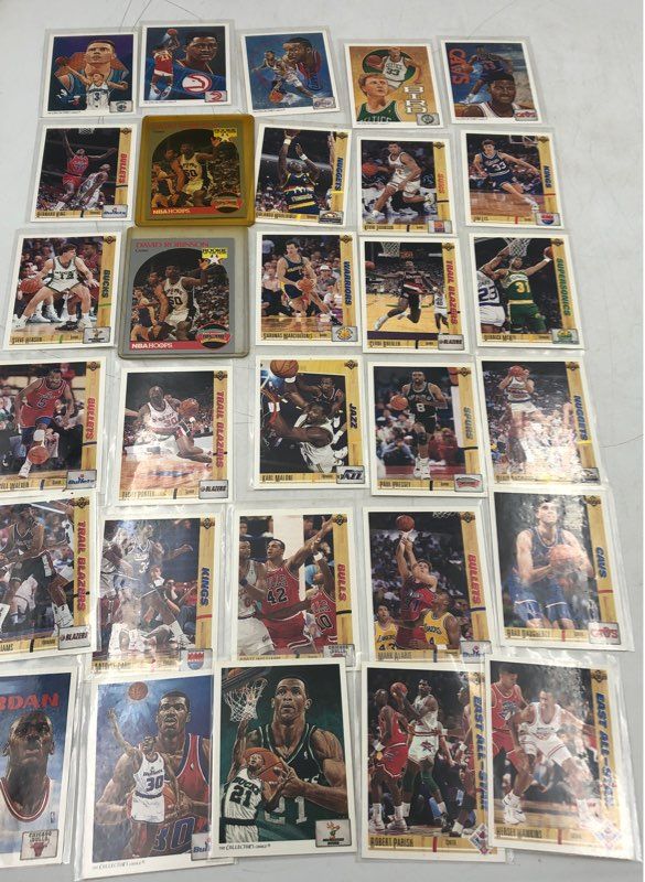 Lot Of Basketball NBA Cards. Medium Box, Unsorted