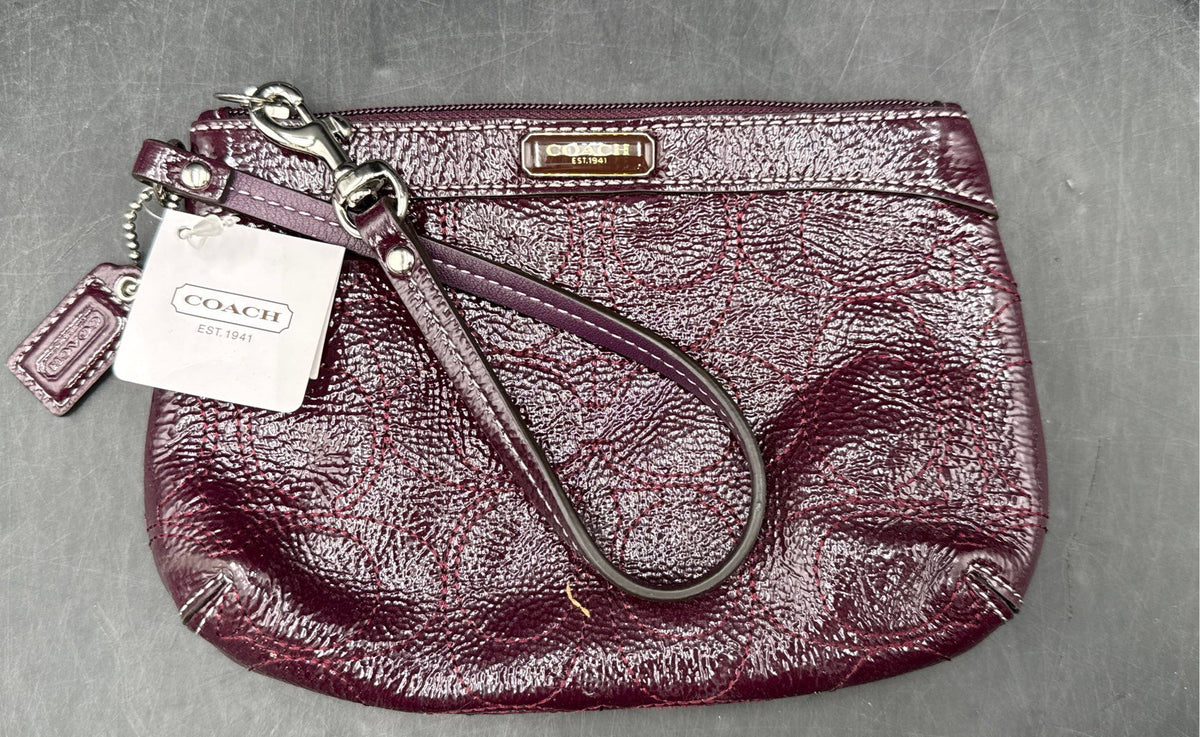 NWT Coach Plum Patent Leather Signature C Medium Wristlet Silver Hardware