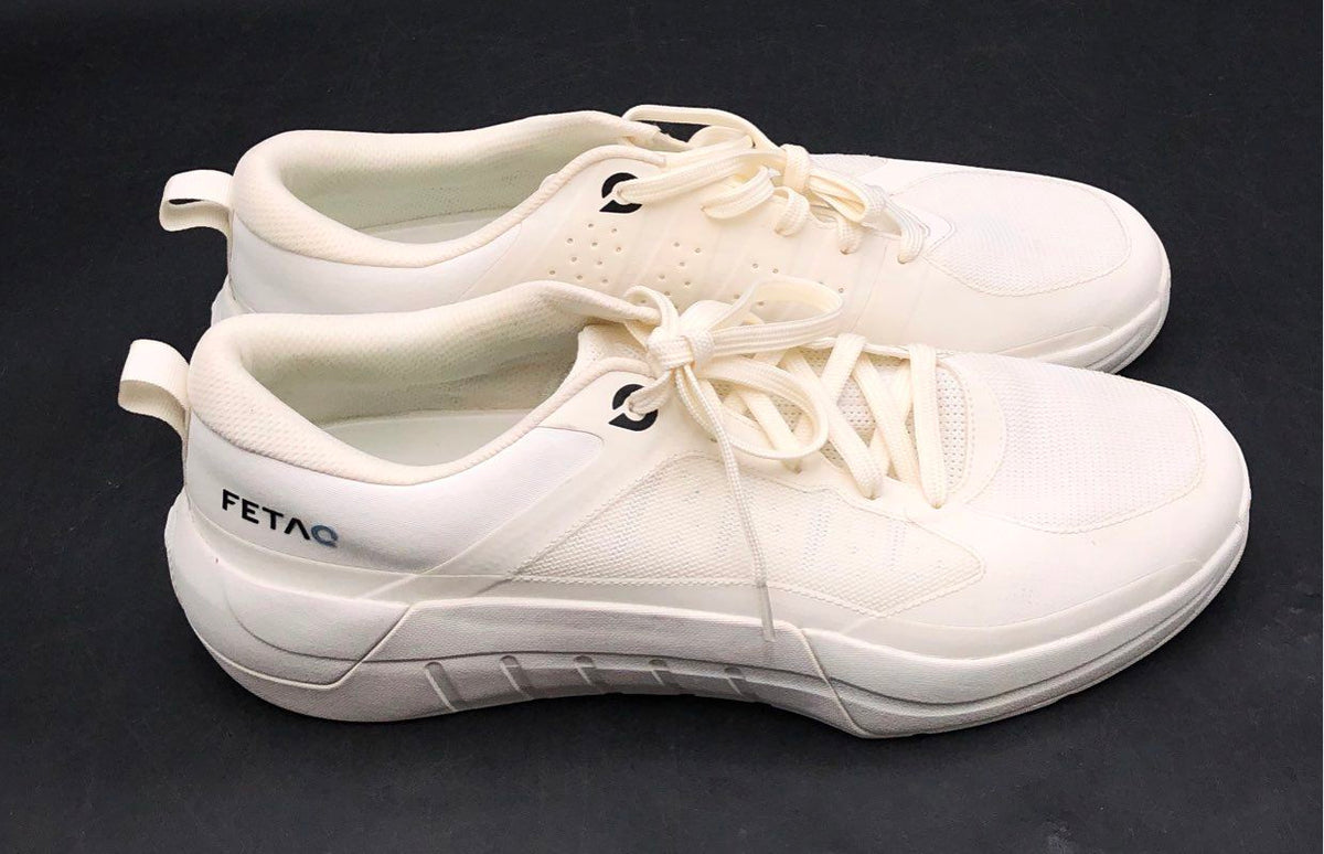 Fetaq White Low Top Athletic Training Lifestyle Sneakers Men's Size 12.5