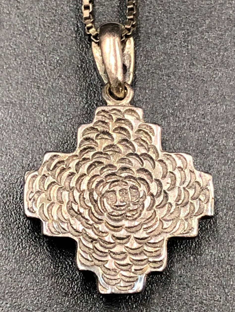 Sterling Silver 925 Green Stone Marcasite Art Deco Cross Pendant Necklace 20"