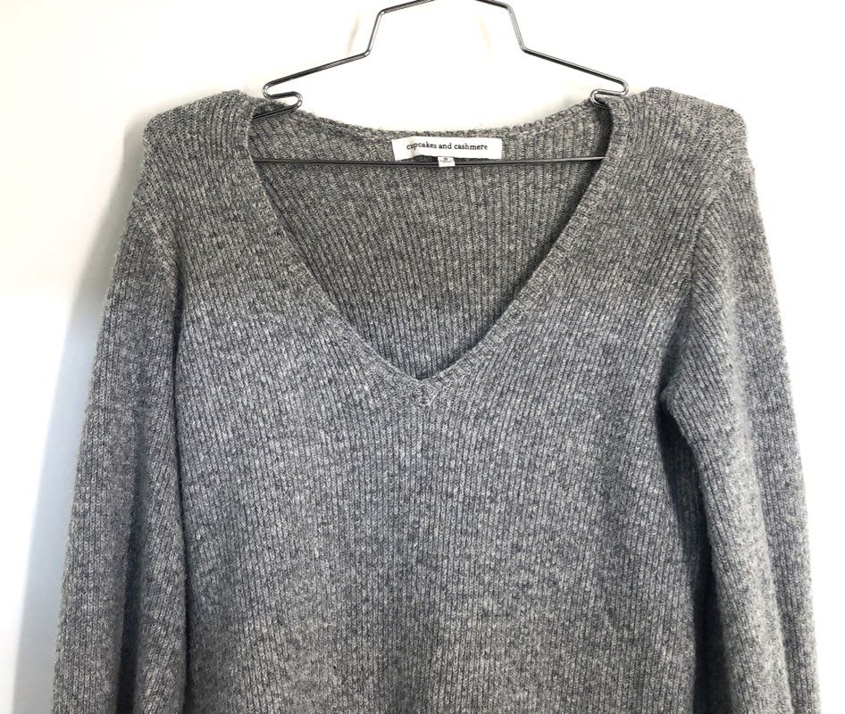 Cupcakes and Cashmere Women's Gray Ribbed V-Neck Tie-Cuff Sweater Dress Sz S