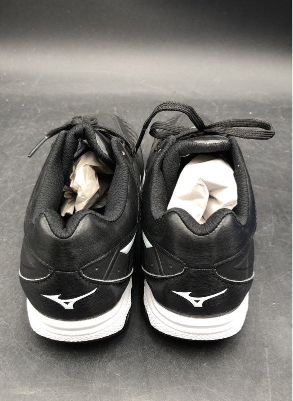 NIB Mizuno Men's Black Softball Cleats - Size 7