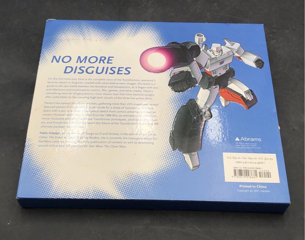 Transformers Book Lot Transformers Vault & The Ultimate Guide 2 Hardcovers